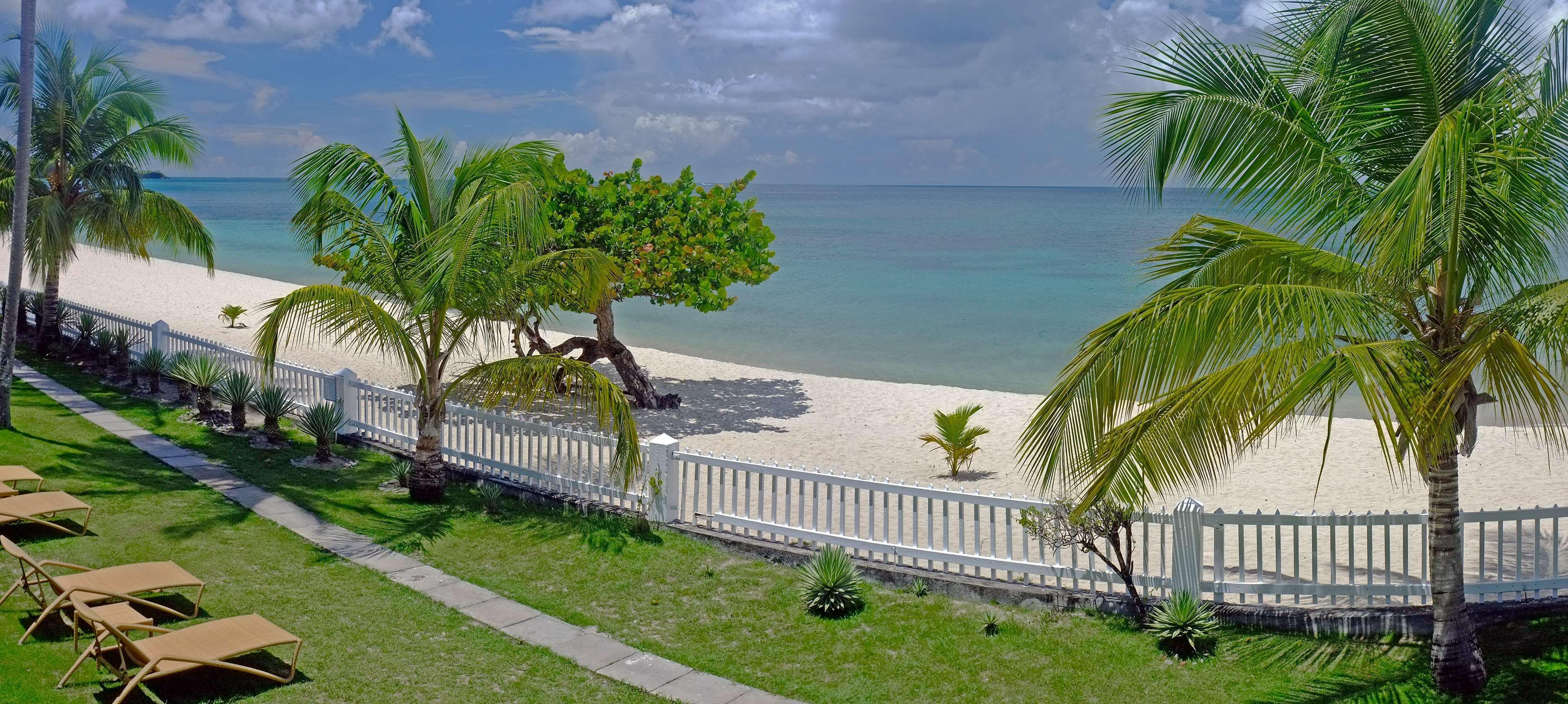 Radisson Grenada Beach Resort Grand Anse Esterno foto