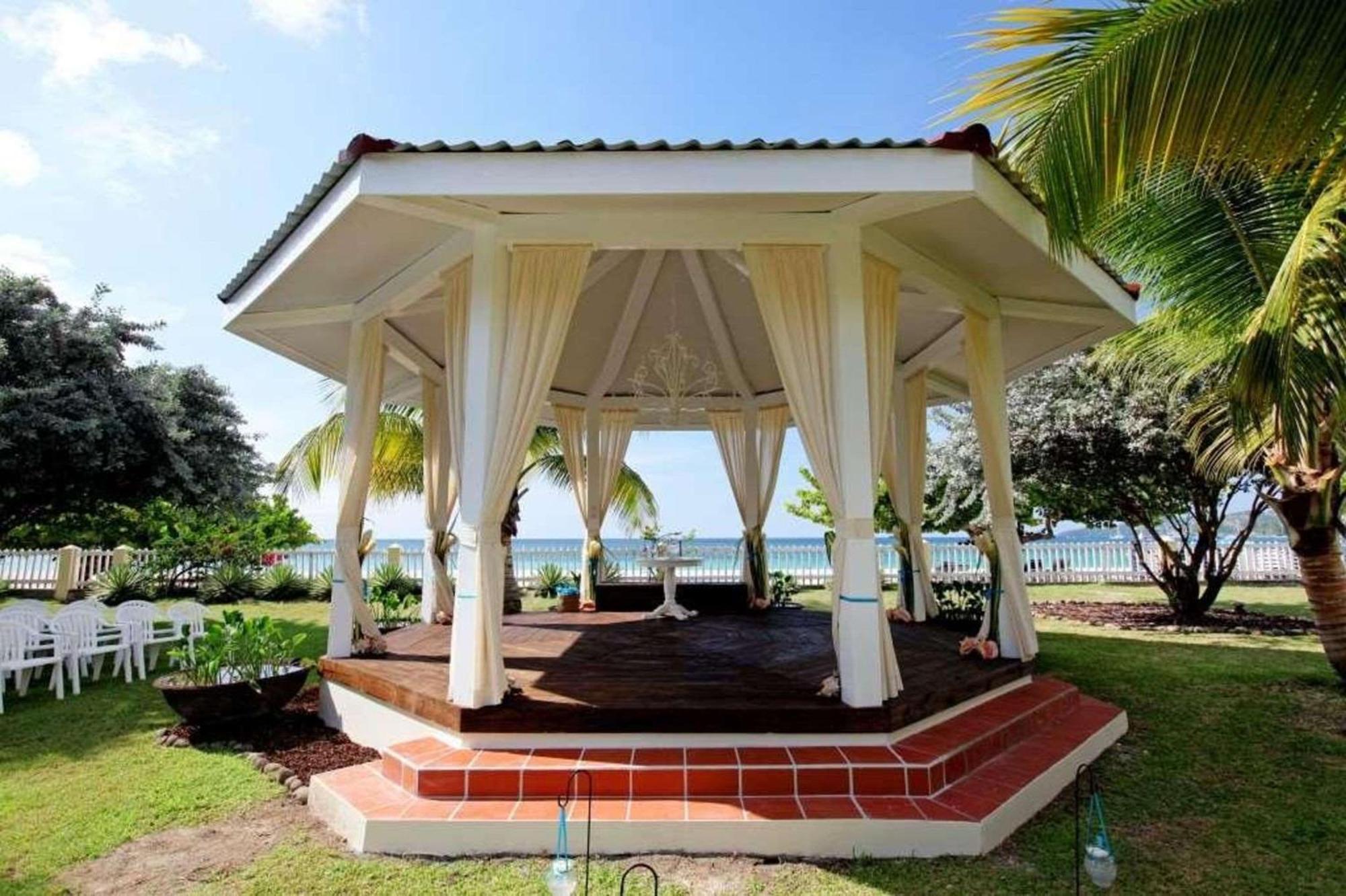 Radisson Grenada Beach Resort Grand Anse Esterno foto
