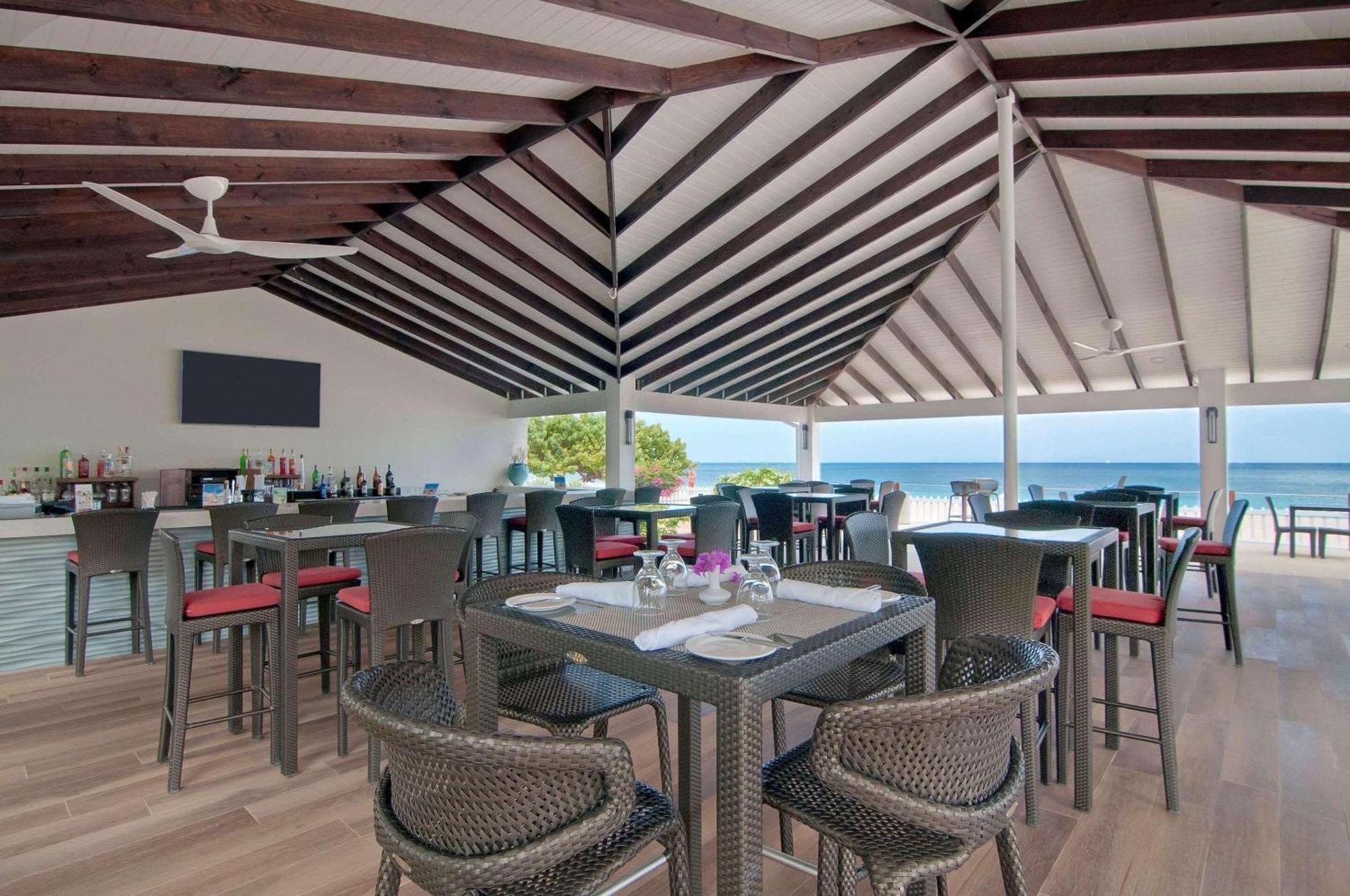 Radisson Grenada Beach Resort Grand Anse Esterno foto